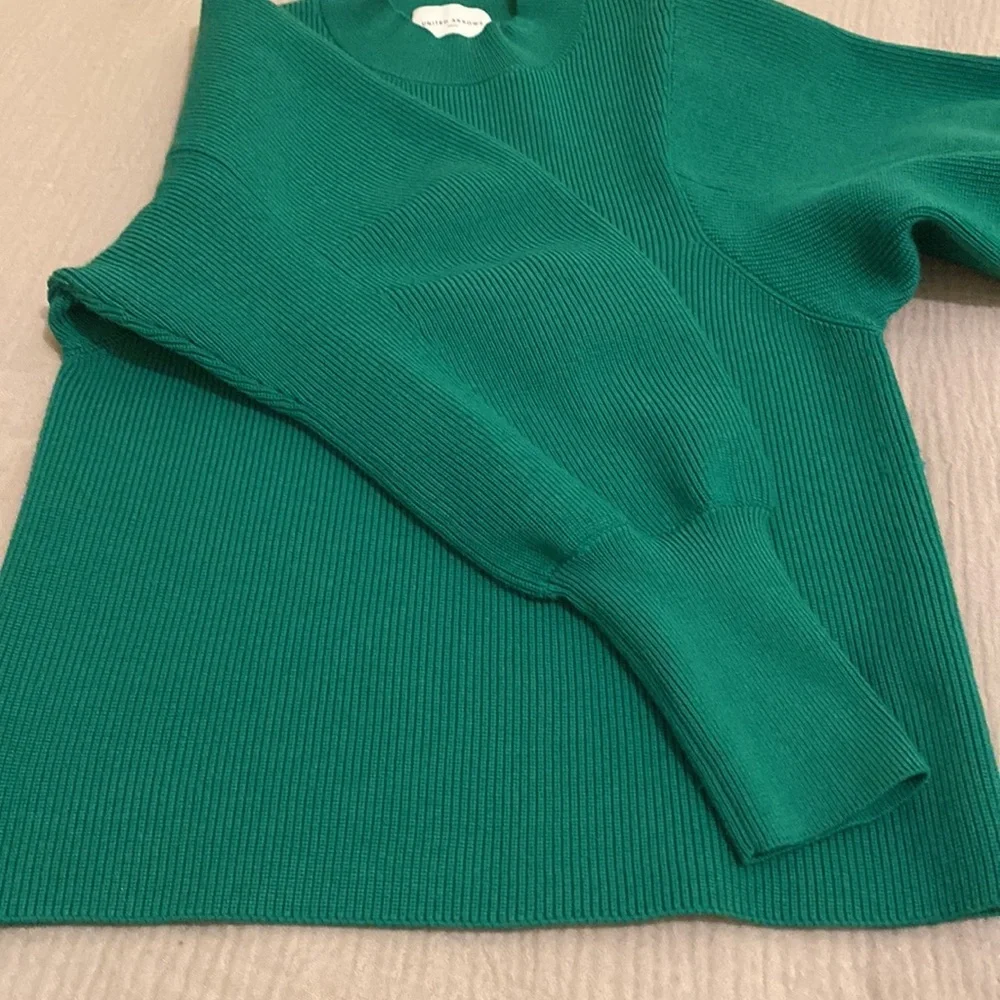 UNITED ARROWS TOKYO Green Women's Sweater. Size XS